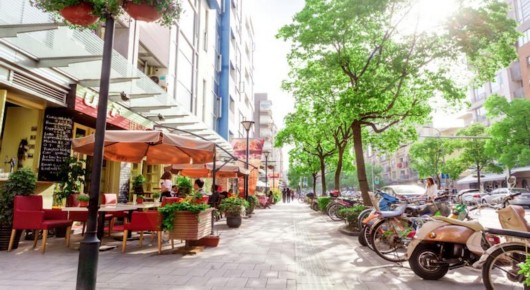 上海街道最新动态，繁华都市的新脉动