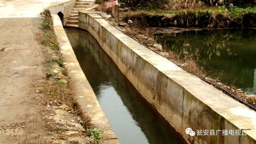 瓮安县级公路维护监理事业单位领导团队概览